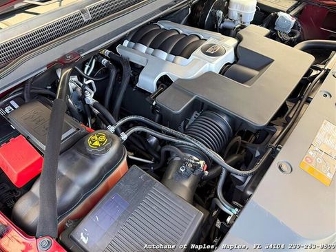 Used 2019 Cadillac Escalade Luxury image 15