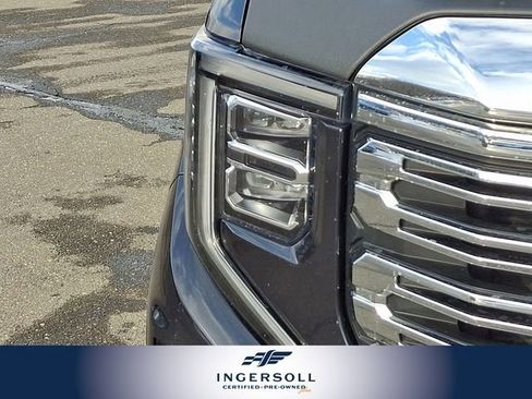 Used 2023 GMC Sierra 1500 Denali w/ Technology Package image 12