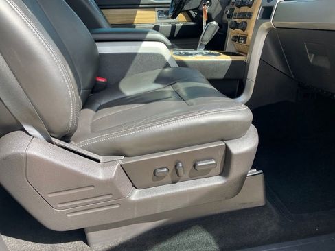 Used 2011 Ford F150 Lariat w/ Lariat Chrome Pkg AWD/4WD image 27