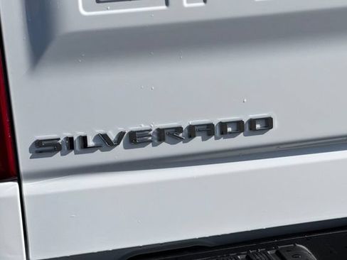 Used 2025 Chevrolet Silverado 1500 LT AWD/4WD image 52