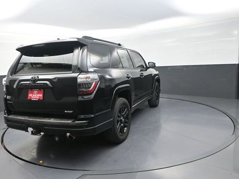 Used 2020 Toyota 4Runner Nightshade AWD/4WD image 27