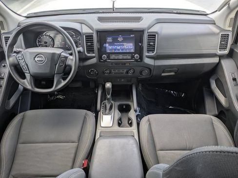 Used 2023 Nissan Frontier SV AWD/4WD image 15