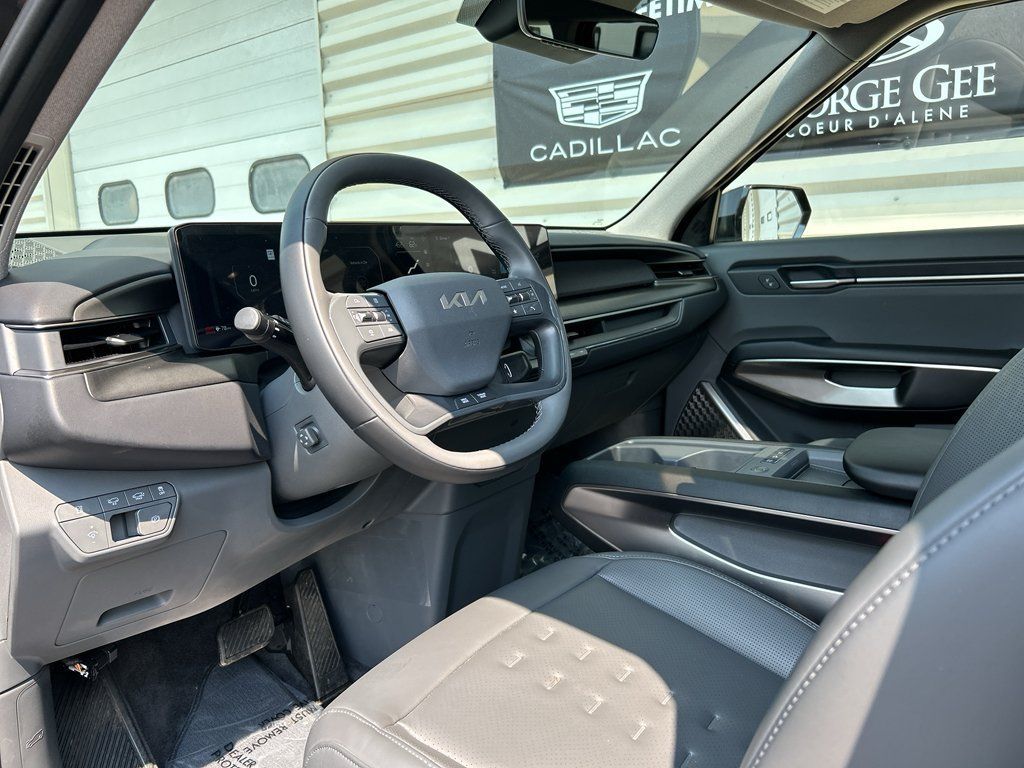 Certified 2026 Kia EV9 Wind AWD/4WD image 10