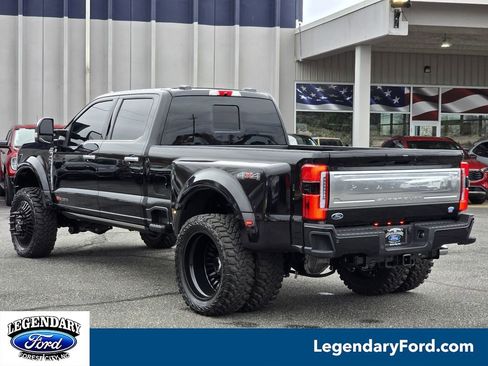 Used 2026 Ford F450 Platinum w/ Platinum Plus Package image 2