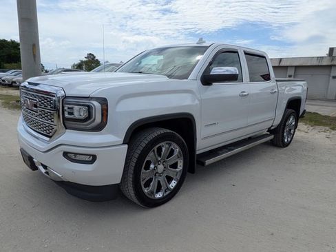 Used 2018 GMC Sierra 1500 Denali w/ Denali Ultimate Package image 7