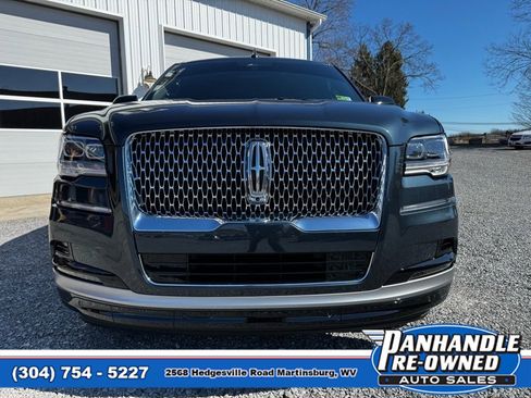 Used 2024 Lincoln Navigator L Reserve image 2