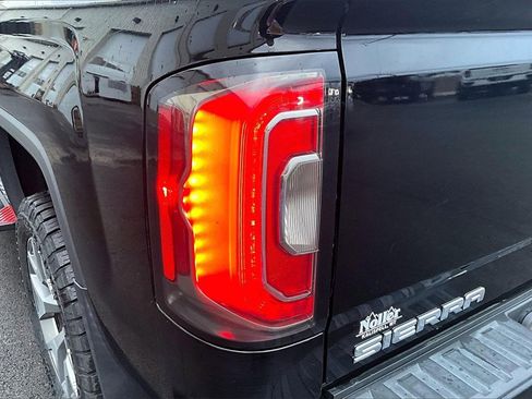 Used 2016 GMC Sierra 1500 SLT w/ All-Terrain Package image 31