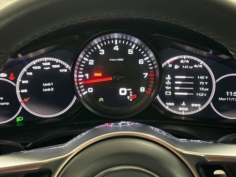 Used 2019 Porsche Cayenne image 25