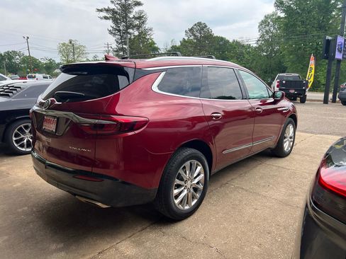 Used 2019 Buick Enclave Essence FWD image 6