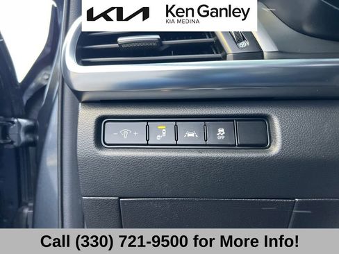 Used 2022 Kia Telluride LX image 29