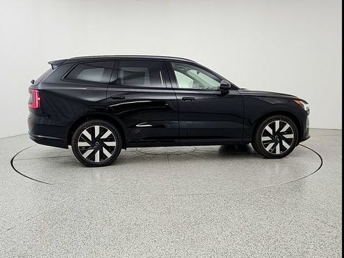 New 2026 Volvo EX90 Ultra AWD/4WD image 4