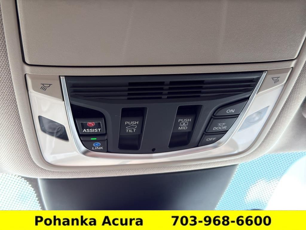 Certified 2024 Acura MDX w/ Advance Package AWD/4WD image 18