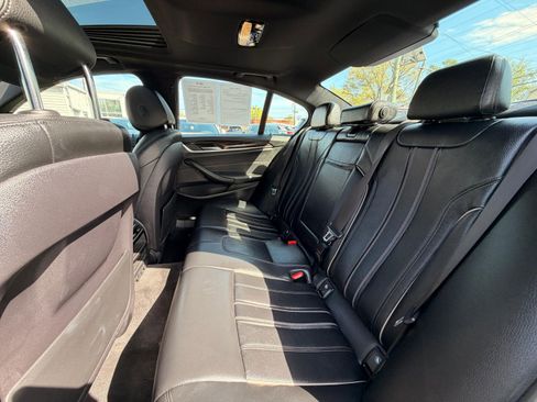 Used 2019 BMW 530i xDrive w/ Convenience Package AWD/4WD image 26