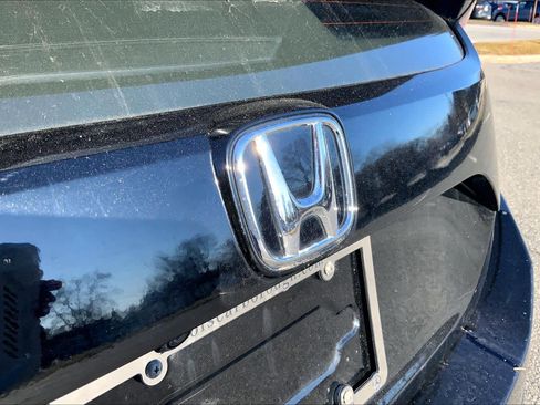 Used 2018 Honda Civic LX image 9