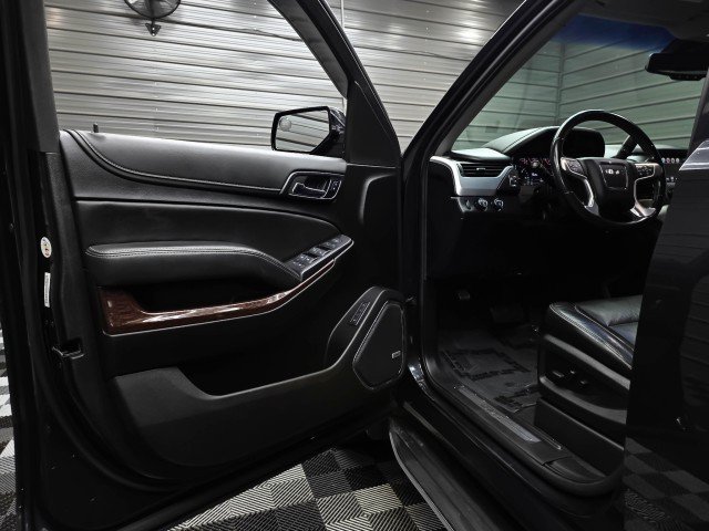 Used 2020 GMC Yukon SLT AWD/4WD image 35