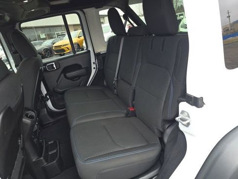 Used 2025 Jeep Wrangler Unlimited Rubicon 4xe w/ Convenience Group image 37