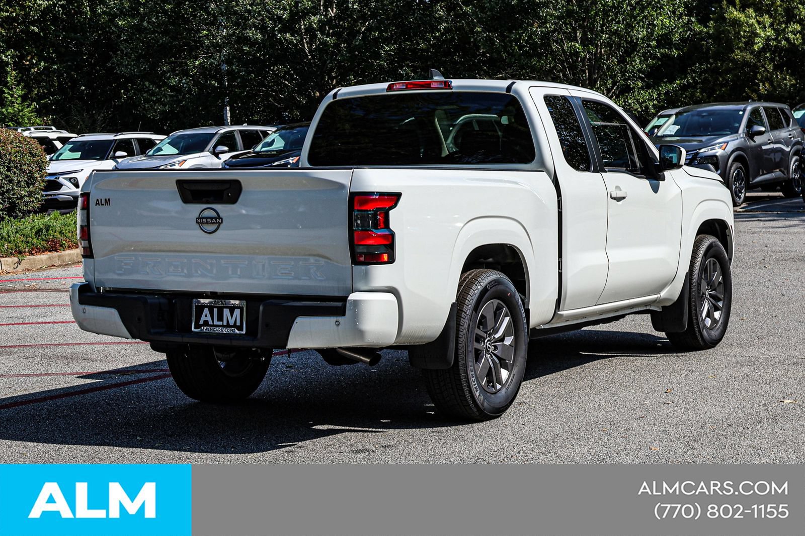 Certified 2025 Nissan Frontier SV RWD image 6