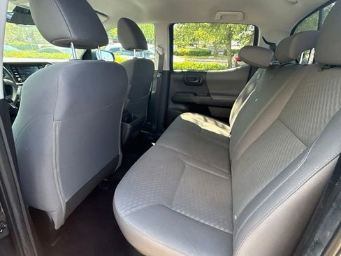 Used 2023 Toyota Tacoma SR AWD/4WD image 19