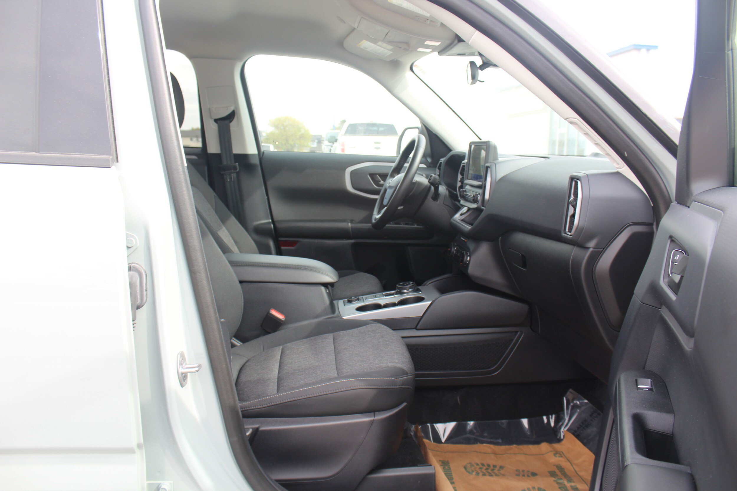 Used 2024 Ford Bronco Sport Big Bend w/ Convenience Package AWD/4WD image 17