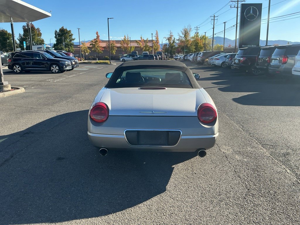 Used 2005 Ford Thunderbird RWD image 7