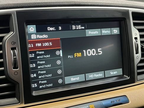 Used 2019 Kia Sportage SX image 25