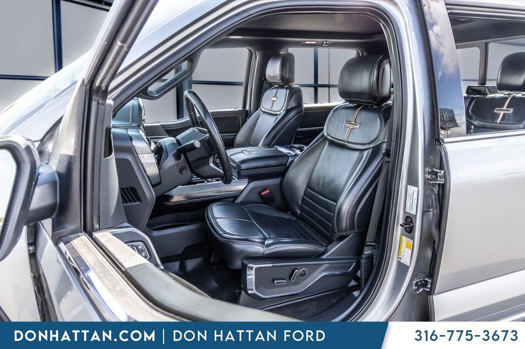 Used 2022 Ford F150 Platinum w/ Equipment Group 701A High AWD/4WD image 17