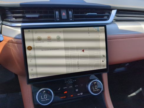 New 2026 Jaguar F-PACE R-Dynamic S image 20