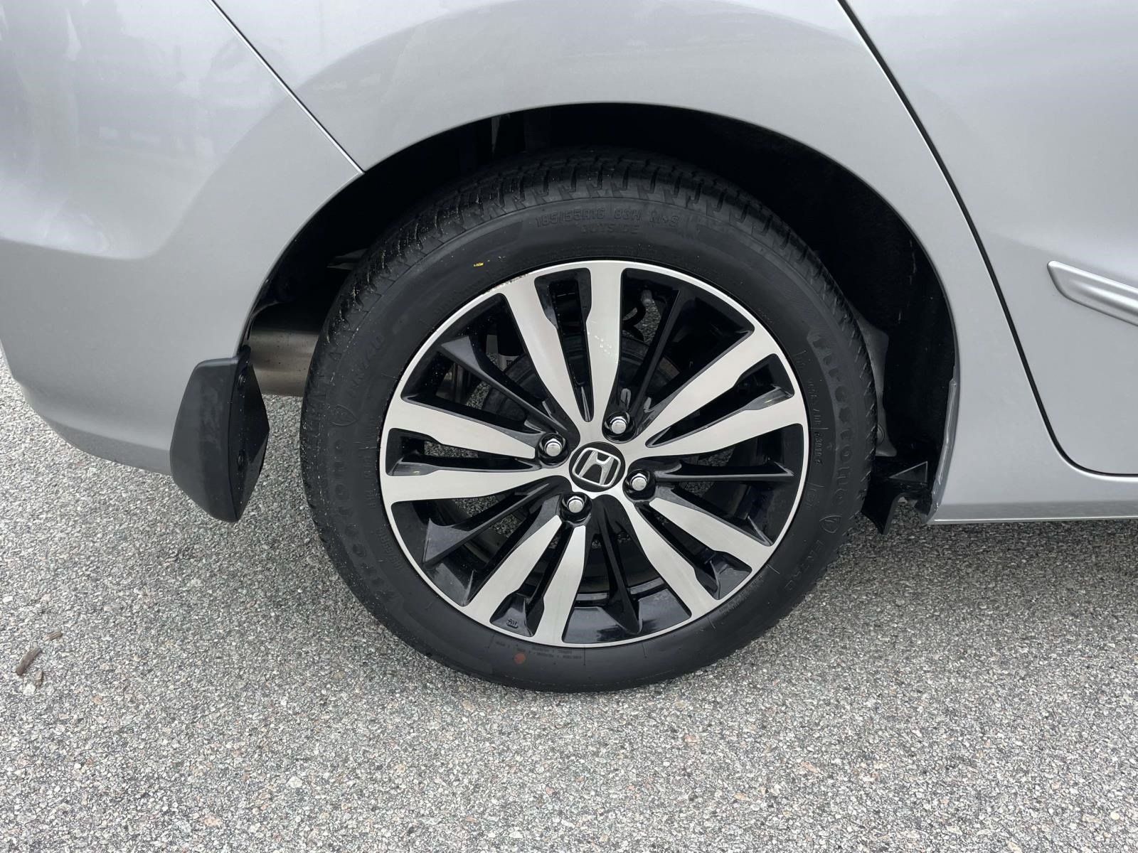 Used 2019 Honda Fit EX image 7