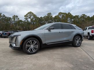 New 2025 Cadillac Lyriq Luxury video 2