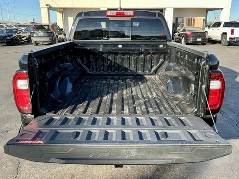 Used 2023 GMC Canyon Elevation w/ Convenience Package image 17