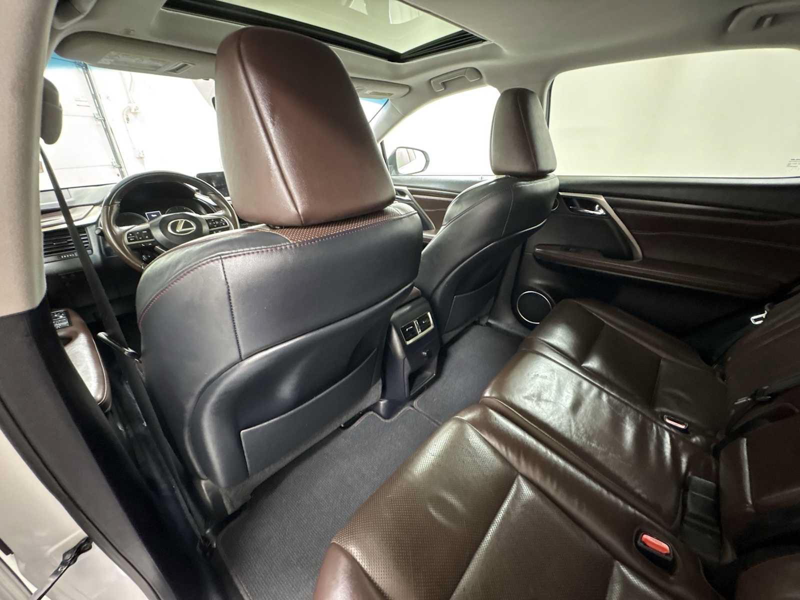 Used 2017 Lexus RX 450h AWD w/ 3500 lbs Tow Prep Package image 26