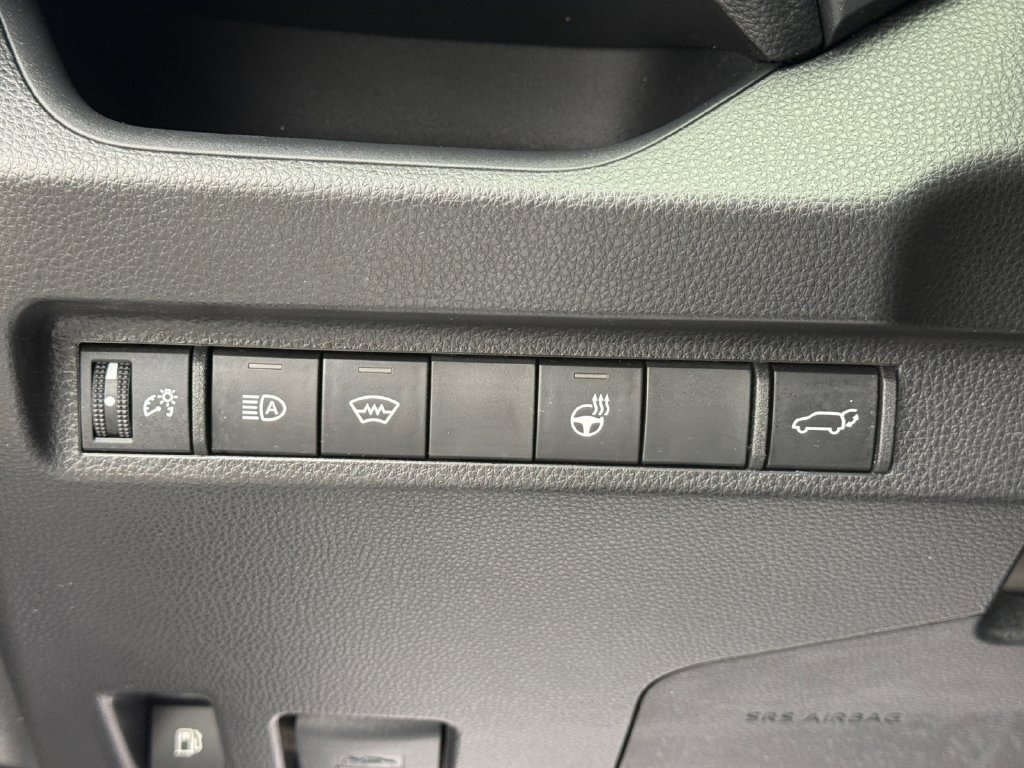Used 2023 Toyota RAV4 SE w/ Weather & Moonroof Package AWD/4WD image 23