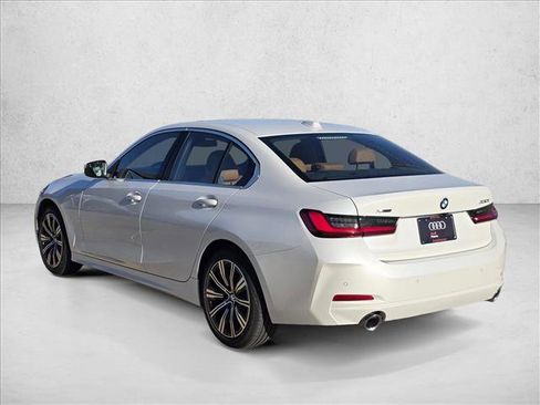 Used 2025 BMW 330i xDrive Sedan image 7