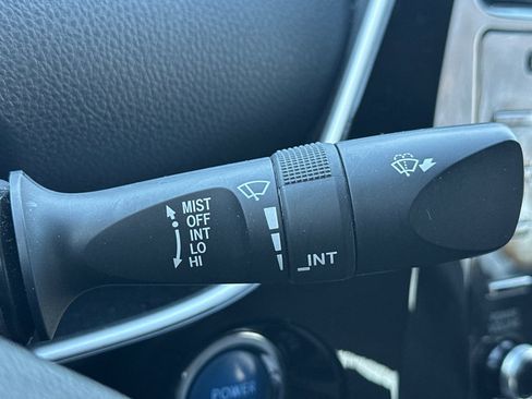 Used 2021 Toyota Prius Prime LE w/ Carpet Mat Package (TMS) image 39