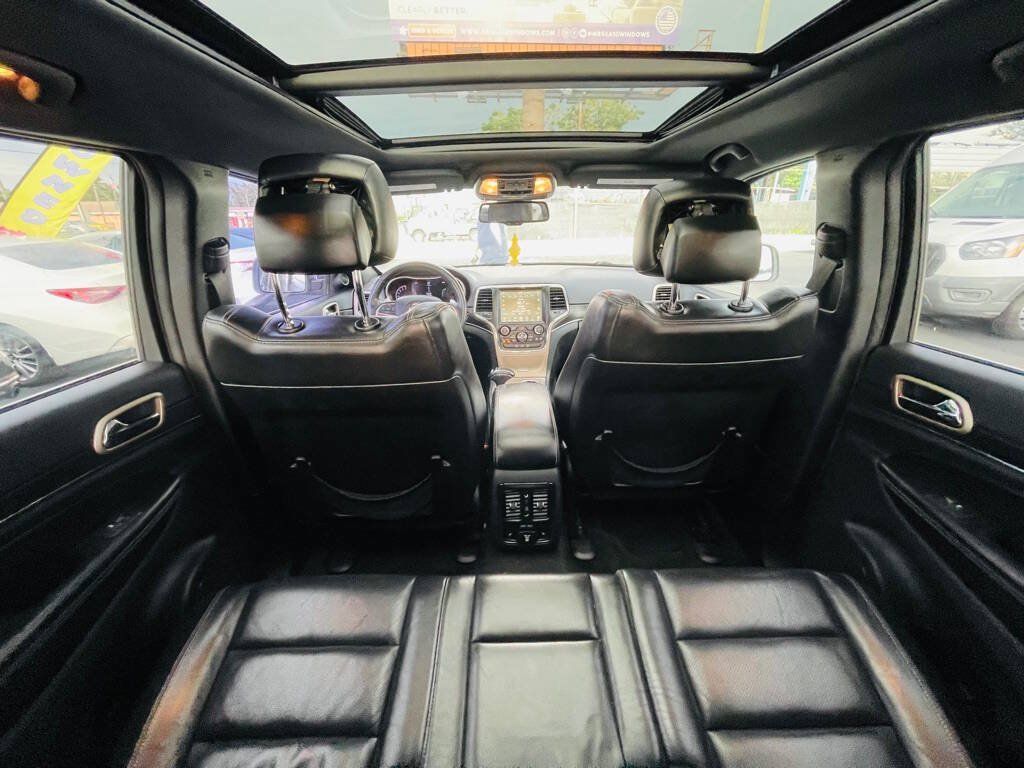Used 2015 Jeep Grand Cherokee Limited w/ Luxury Group II RWD image 23
