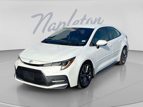 Used 2021 Toyota Corolla SE FWD image 4