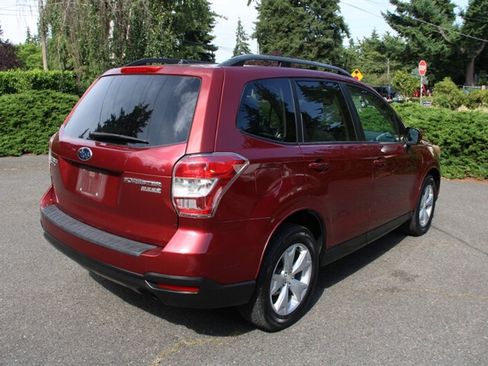 Used 2015 Subaru Forester 2.5i Premium w/ All-Weather Package AWD/4WD image 3