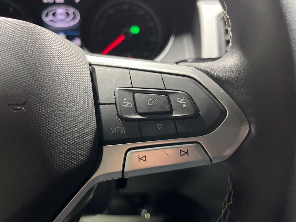 Used 2021 Volkswagen Atlas Cross Sport SE AWD/4WD image 18