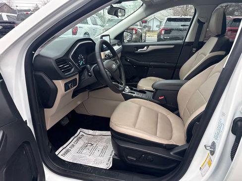 Used 2022 Ford Escape SEL image 22