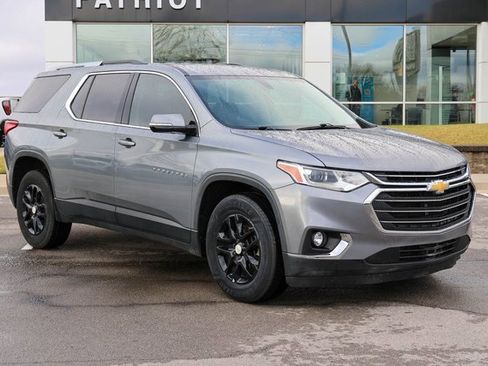 Used 2018 Chevrolet Traverse LT w/ LPO, Cargo Package image 1