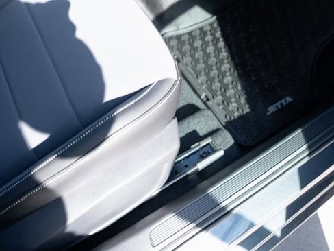 New 2026 Volkswagen Jetta SE image 42