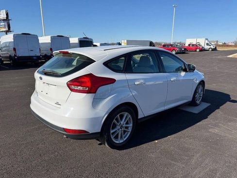 Used 2015 Ford Focus SE image 5