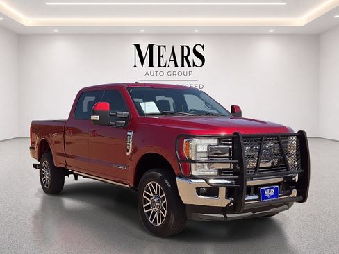 Used 2018 Ford F250 Lariat w/ Lariat Ultimate Package AWD/4WD image 7