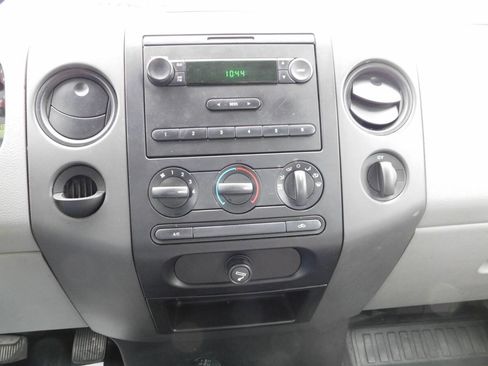 Used 2006 Ford F150 XL AWD/4WD image 10