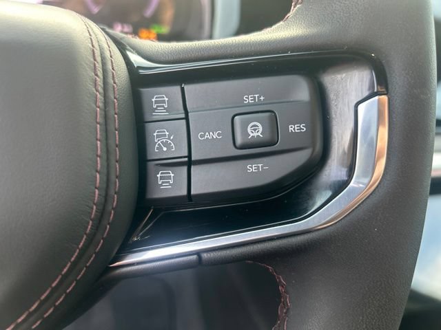 Used 2024 Jeep Wagoneer S Launch Edition AWD/4WD image 26