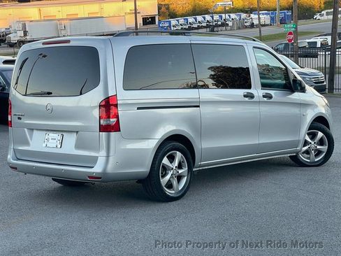 Used 2016 Mercedes-Benz Metris Passenger image 13