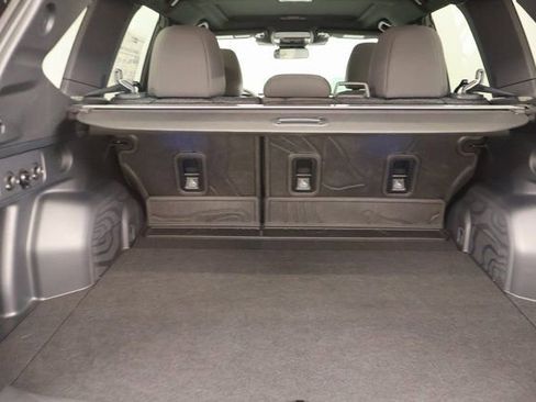 New 2026 Subaru Forester Premium image 25