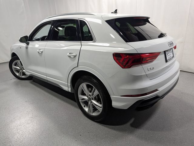 Used 2022 Audi Q3 2.0T Premium Plus w/ Premium Plus Package AWD/4WD image 7