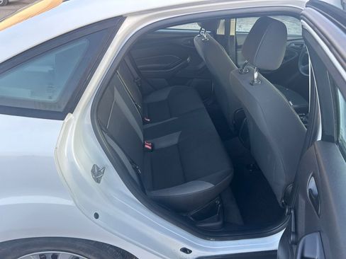 Used 2014 Ford Focus S image 11