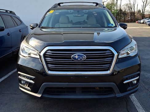 Used 2019 Subaru Ascent Limited w/ Popular Package #3 image 2